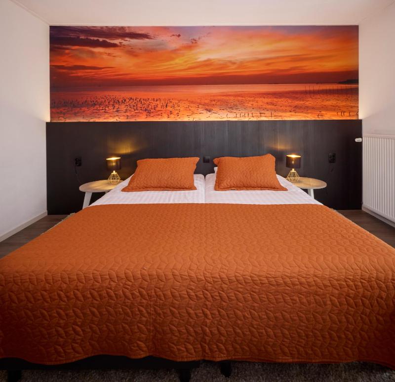 Single Room image 1