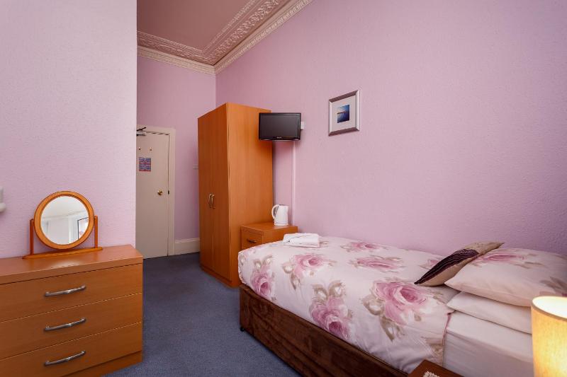 Single Room image 3