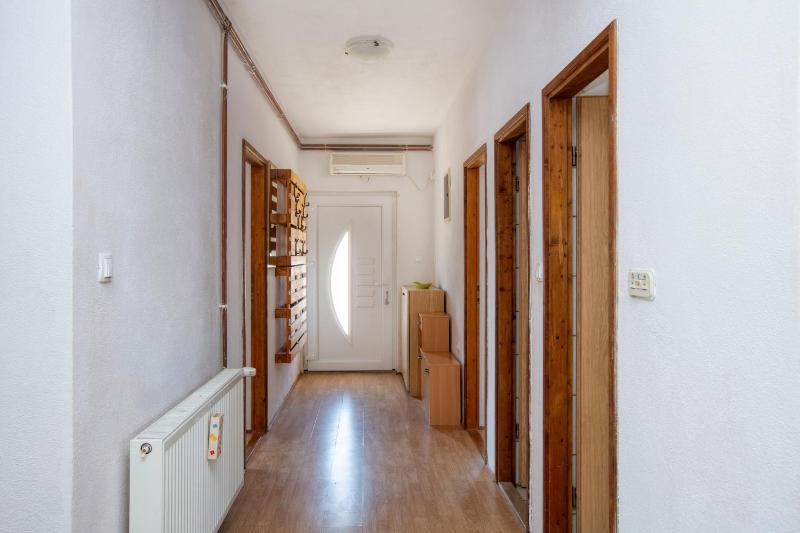 Two-Bedroom Apartment with Balcony image 2