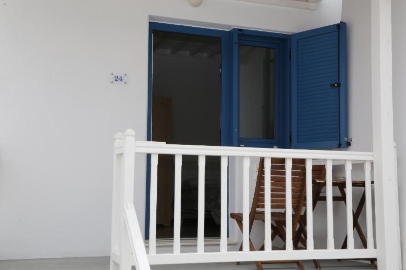 Quadruple Room without Kitchenette image 2