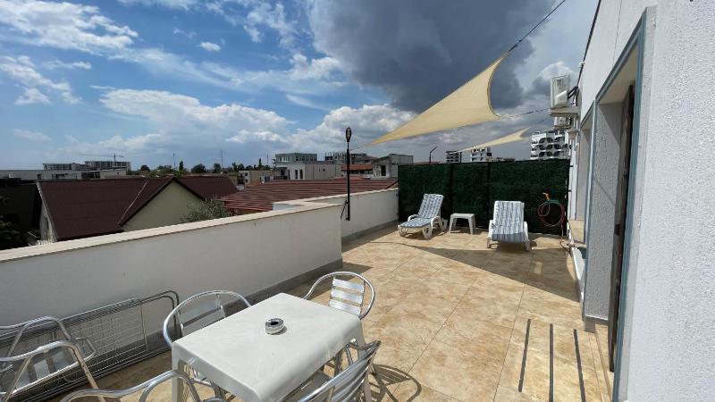 Apartment with Terrace image 1