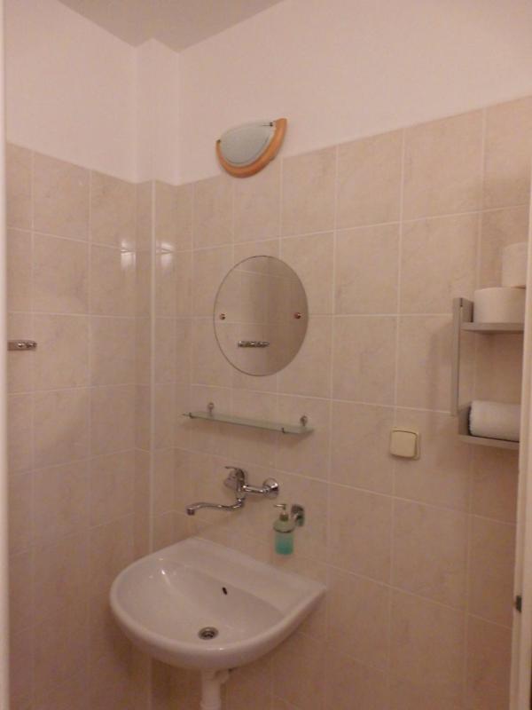 Quadruple Room image 2