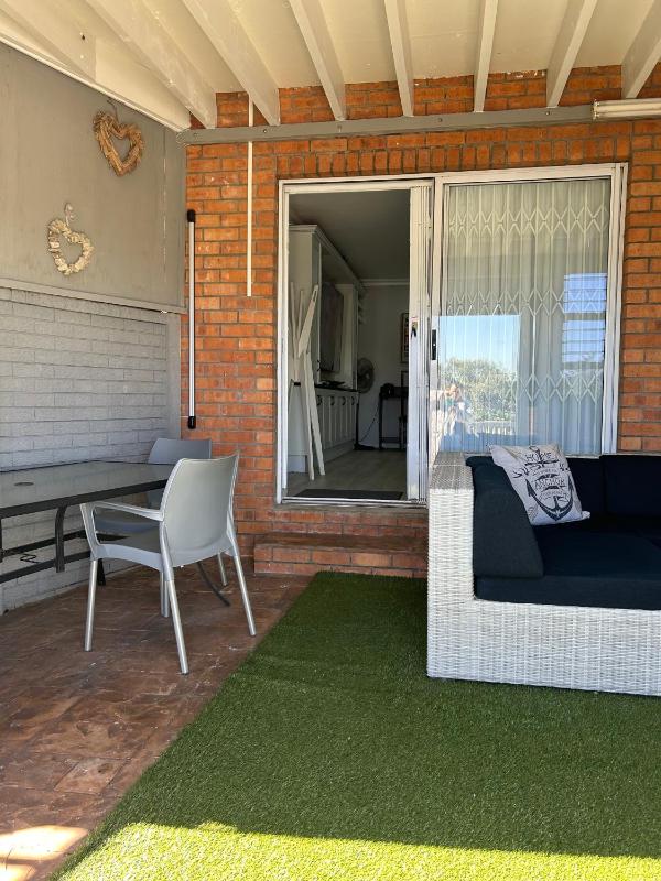 Sky Holiday House - image 4