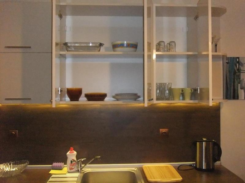 One-Bedroom Apartment image 3