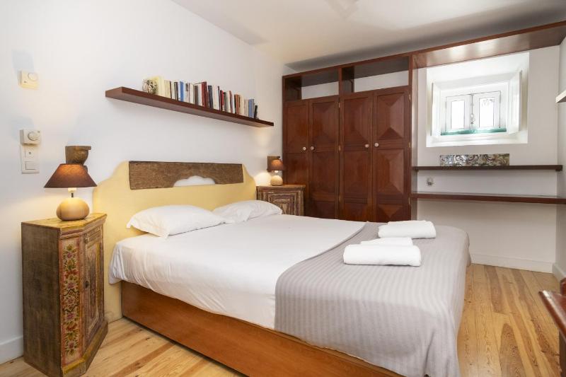 Apartment with terrace in downtown - TTL279 - image 16