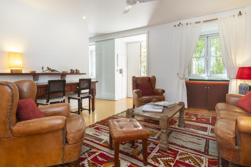 Apartment with terrace in downtown - TTL279 - image 14