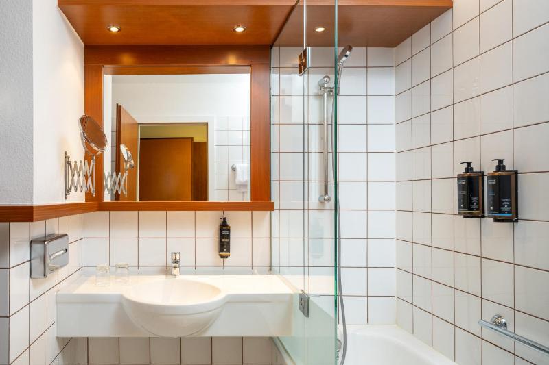 Standard Room image 1