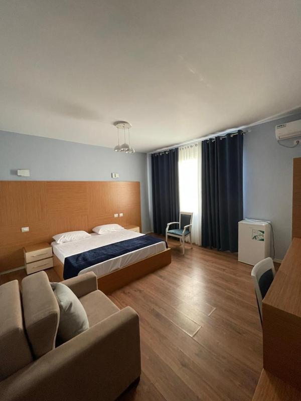 Junior Suite image 2