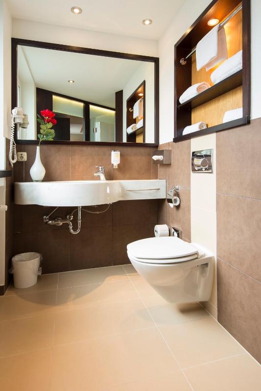 Superior  Double Room image 4