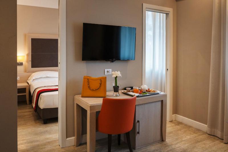 Junior Suite image 4