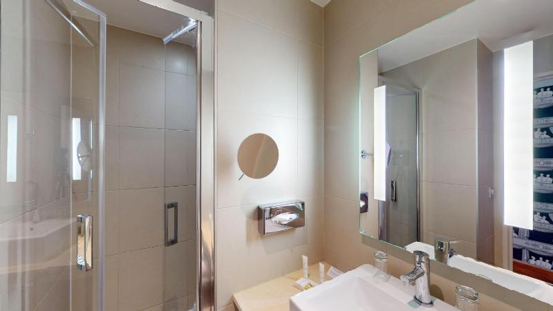 Superior Double Room image 1