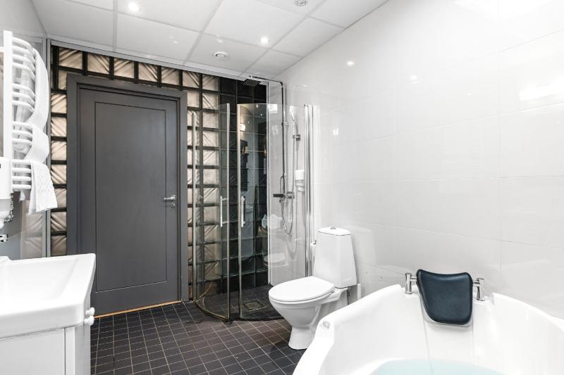 Suite image 3