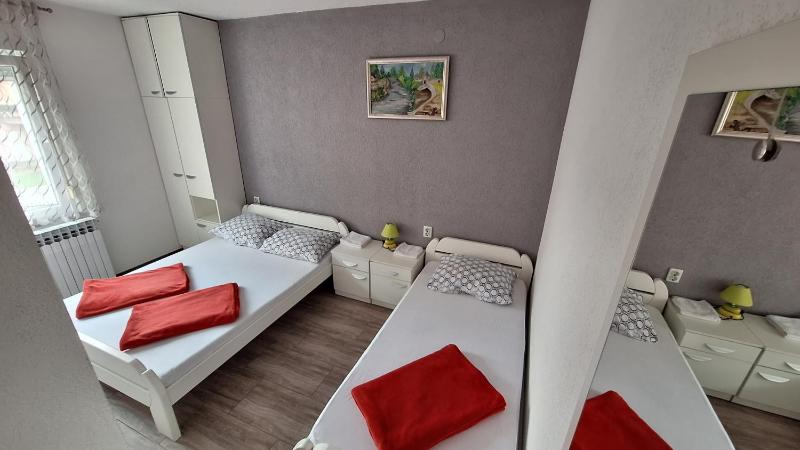 Apartment image 2