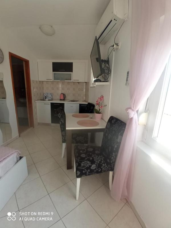 Apartmani Anđelo Tommy Leon - image 2