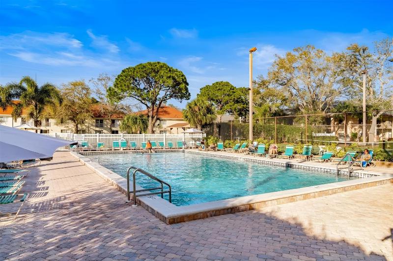 Spacious Shorewalk 2B-2B Condo near Anna Maria Island Beaches & IMG Academy - image 24