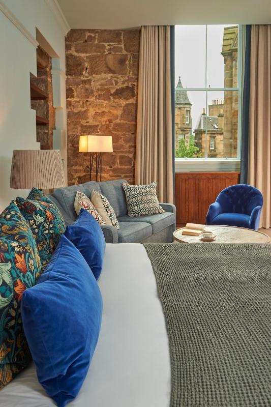 Suite image 4