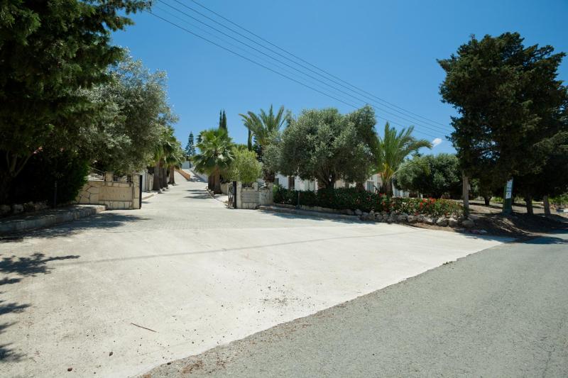 Three-Bedroom Villa with Private Pool image 2