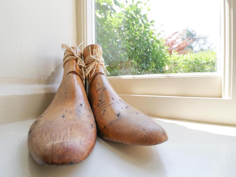 Shoemakers Cottage Friston - image 36