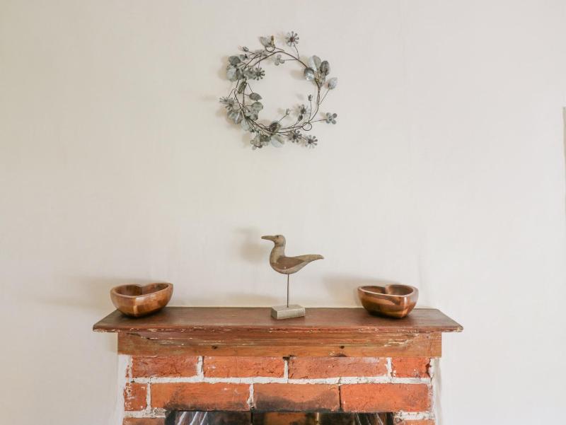 Shoemakers Cottage Friston - image 28