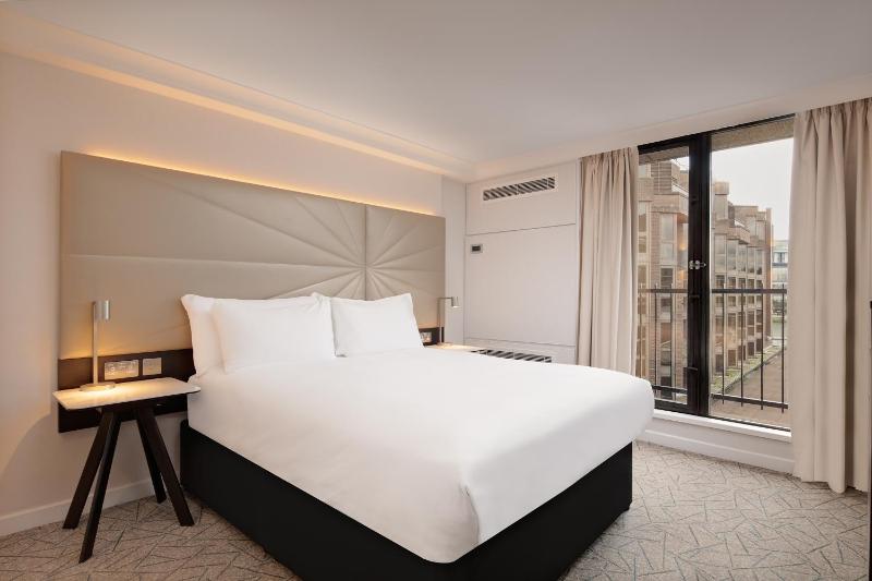 Queen Room - Mobility Access image 1