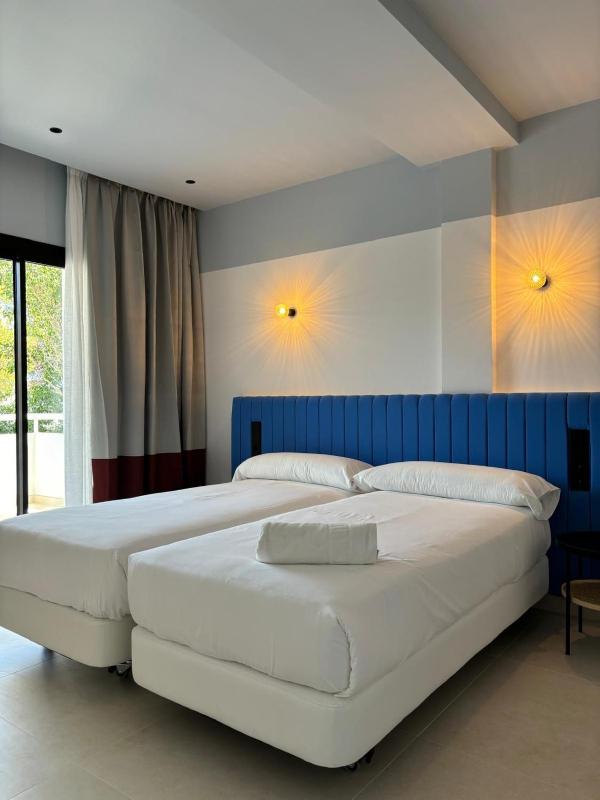 Apartment with large Terrace image 2