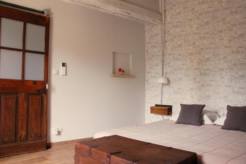 Two-Bedroom House image 2
