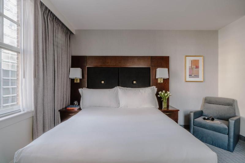 Club Quarters Hotel in Houston - image 11