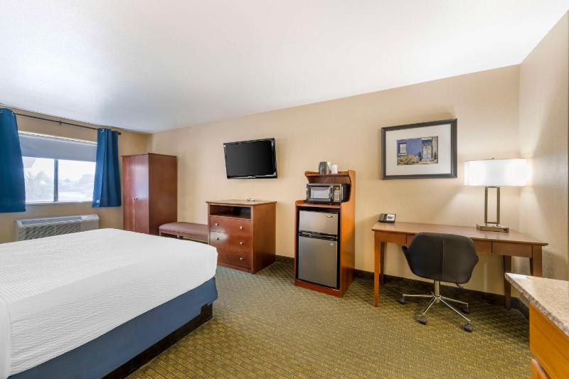 King Room - Non Smoking image 2