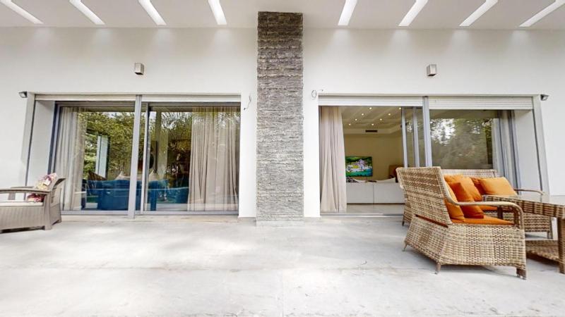 Villa F- Luxury 4 suites on a 5000sqm in the heart of Ambassadeurs - image 11