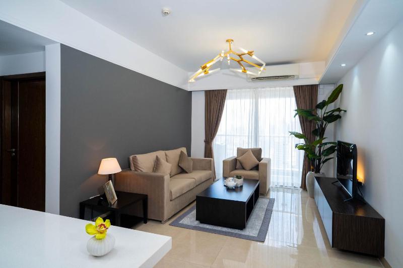 EAST VIEW RESIDENCES Building Tower B#Amazing view! access Phnom Penh! Max 2-4ppl - image 1