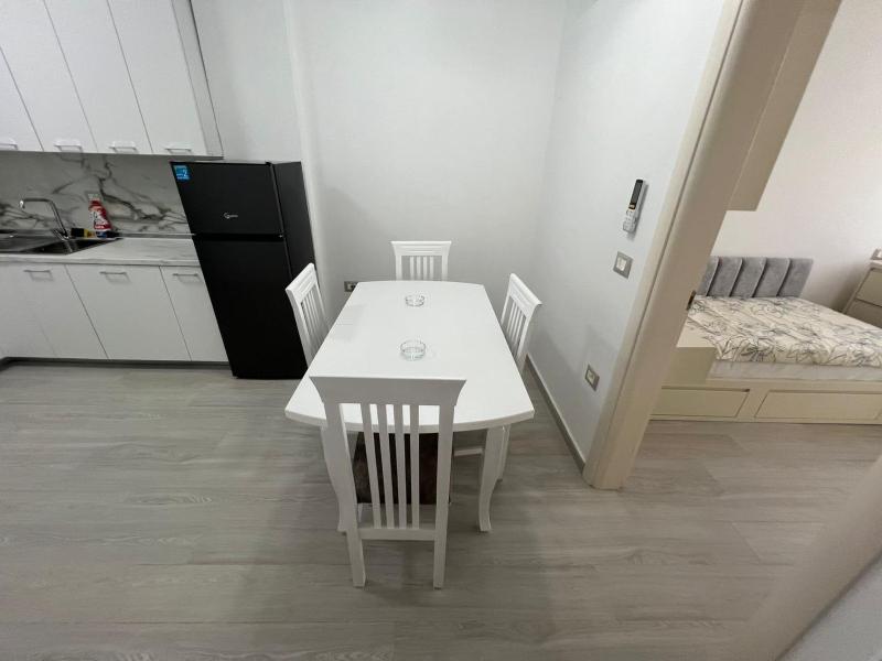 Lumiver Apartment - image 2