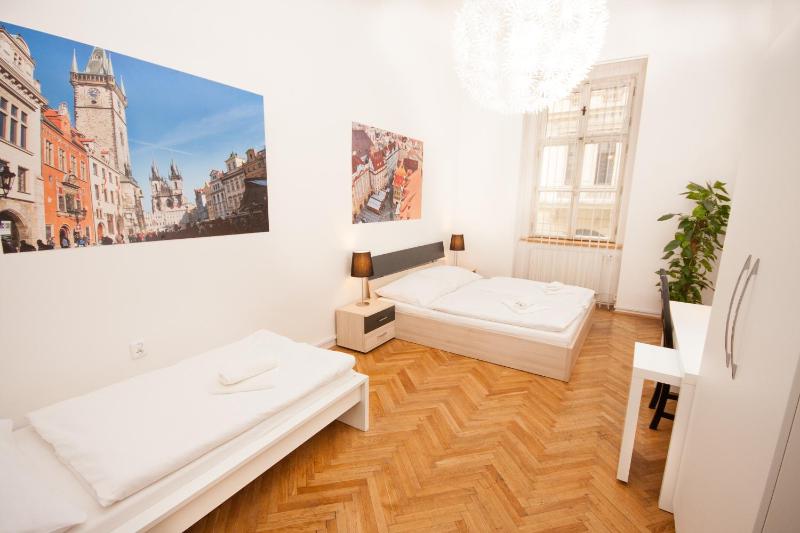 Fashion Loft - image 8