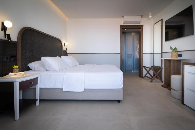 Bungalow with Sea View image 3