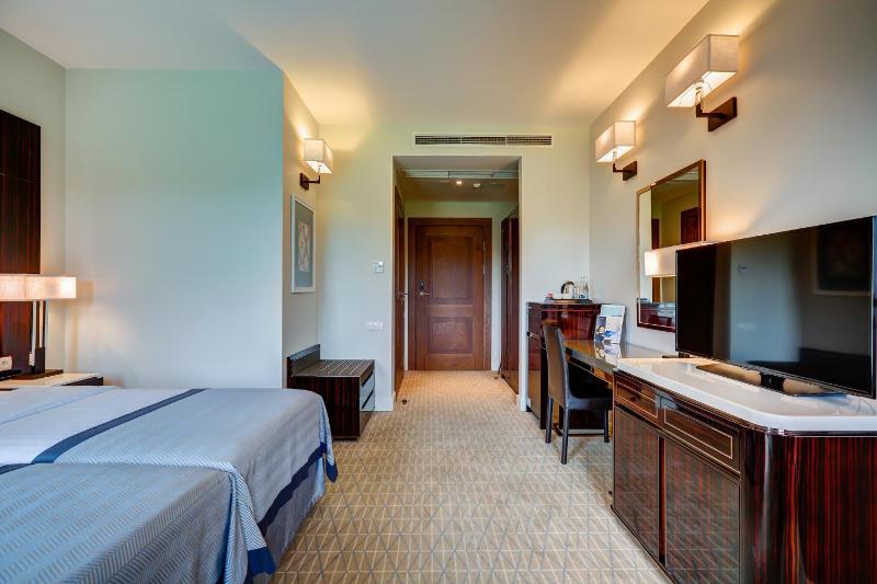 Comfort Double or Twin Room image 1