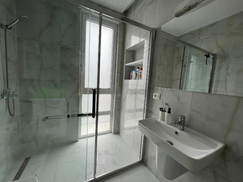 Rent Apartament Lalzy Bay - image 10