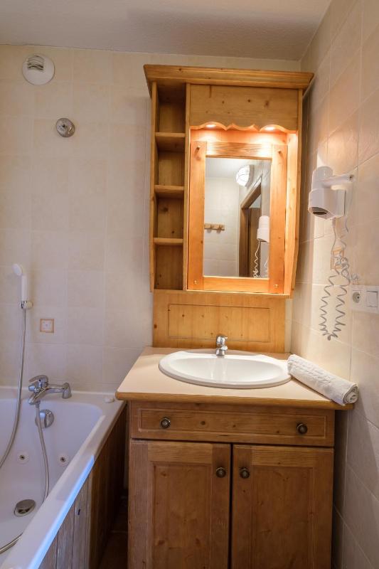 2-Room Superior Apartment - 2/4 People image 2