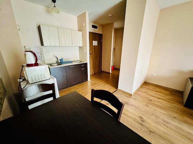 One-Bedroom Apartment with Balcony image 2