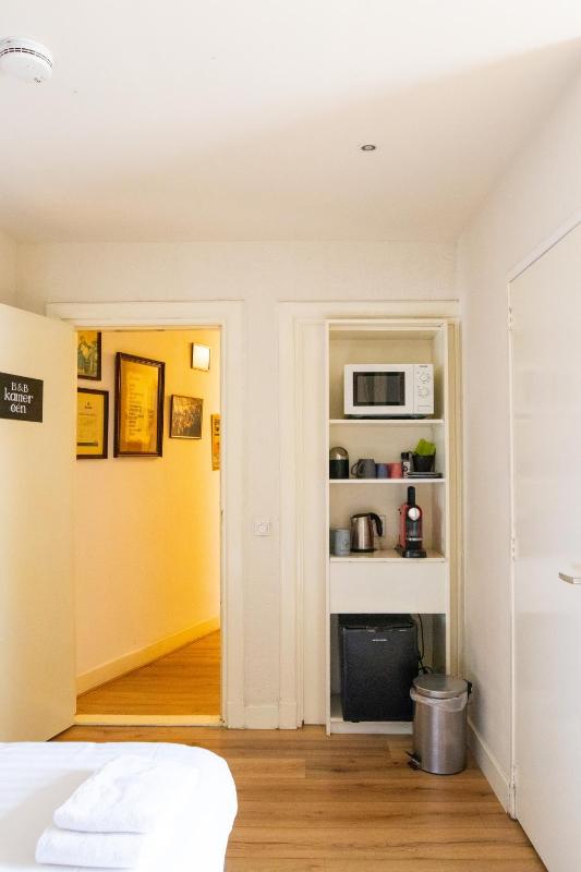 Deluxe Double or Twin Room with Balcony image 3