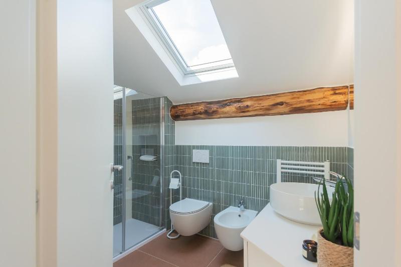 Rooftop Nest in Como city center by Rent All Como - image 19