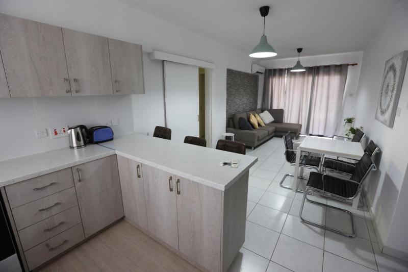 Near the Beach Holiday Apartment - image 4