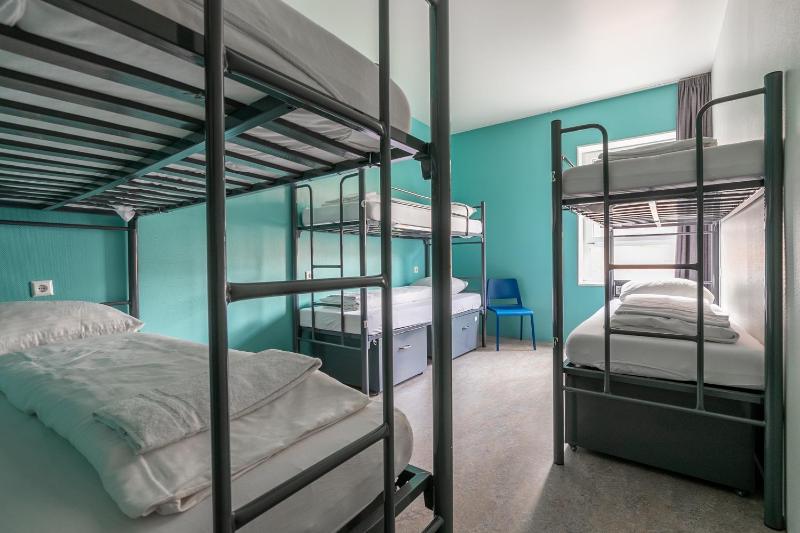 Hans Brinker Hostel Amsterdam - image 9