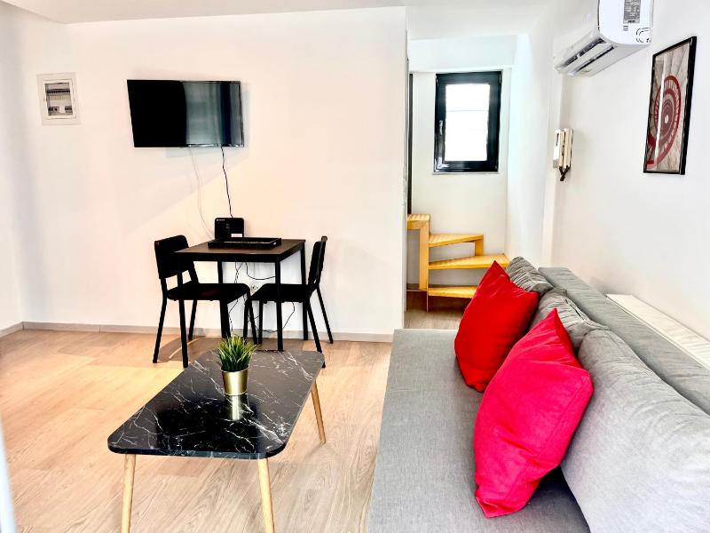 Elvita Apartments - image 16