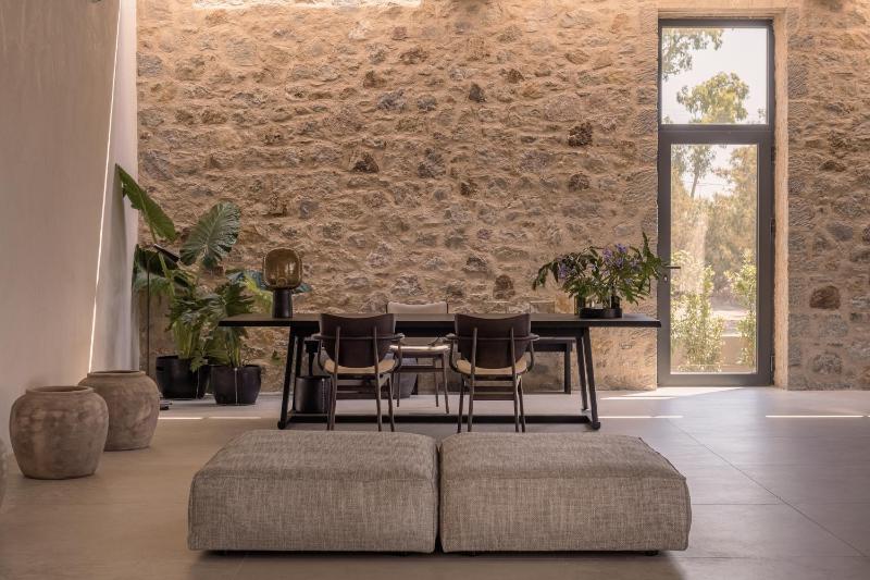 Theros All Suite Hotel - Adults Only - image 6