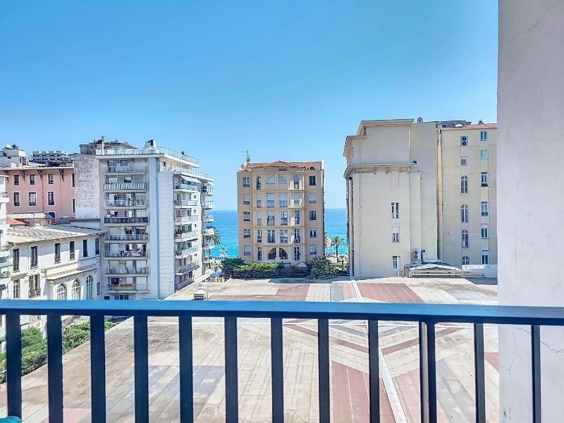 Nestor&Jeeves - BLEU AZUR VUE MER - Central - Very close sea - image 9