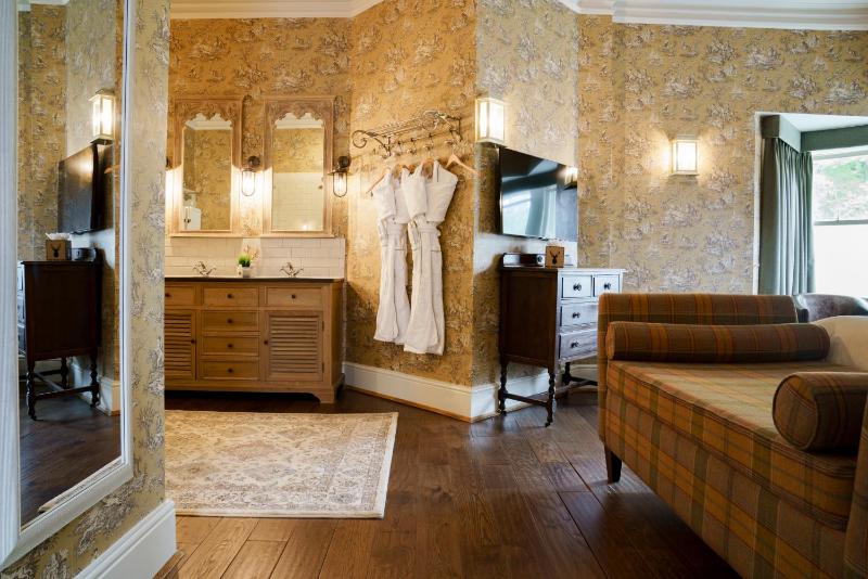 Junior Suite image 3