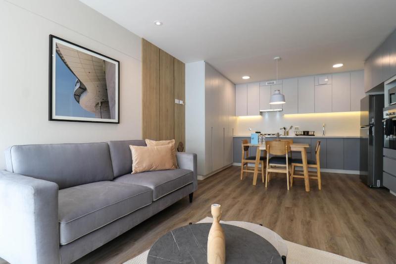 Alameda Suites in Miraflores by Wynwood House - image 4
