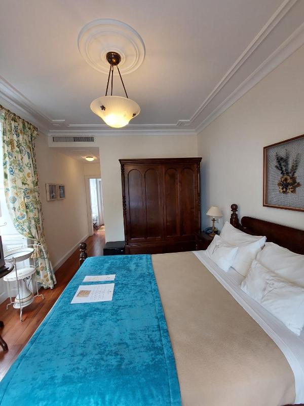 Superior Double Room image 3