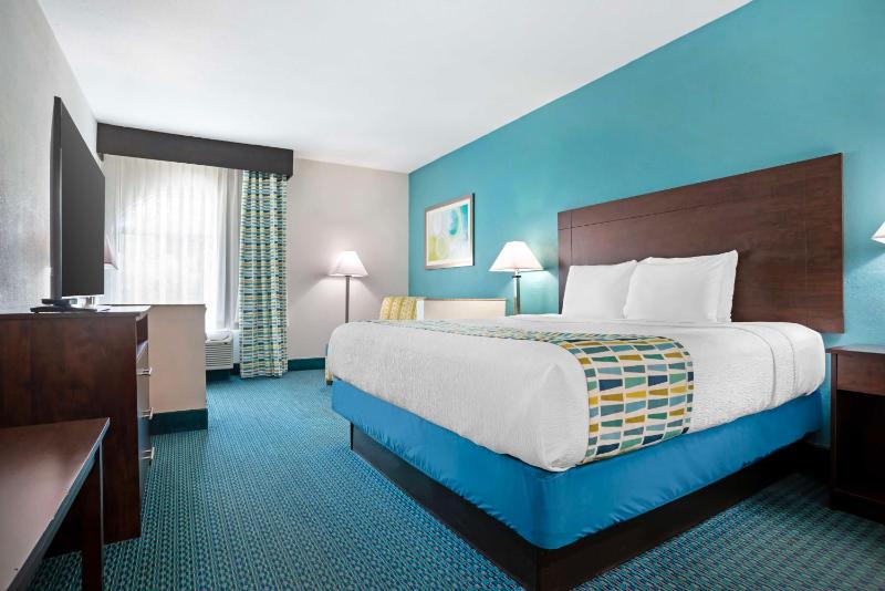 King Room - Non-Smoking image 1