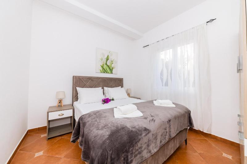 Two-Bedroom Superior Apartment image 4