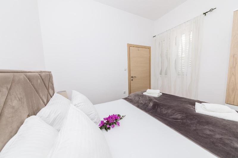 Two-Bedroom Superior Apartment image 3